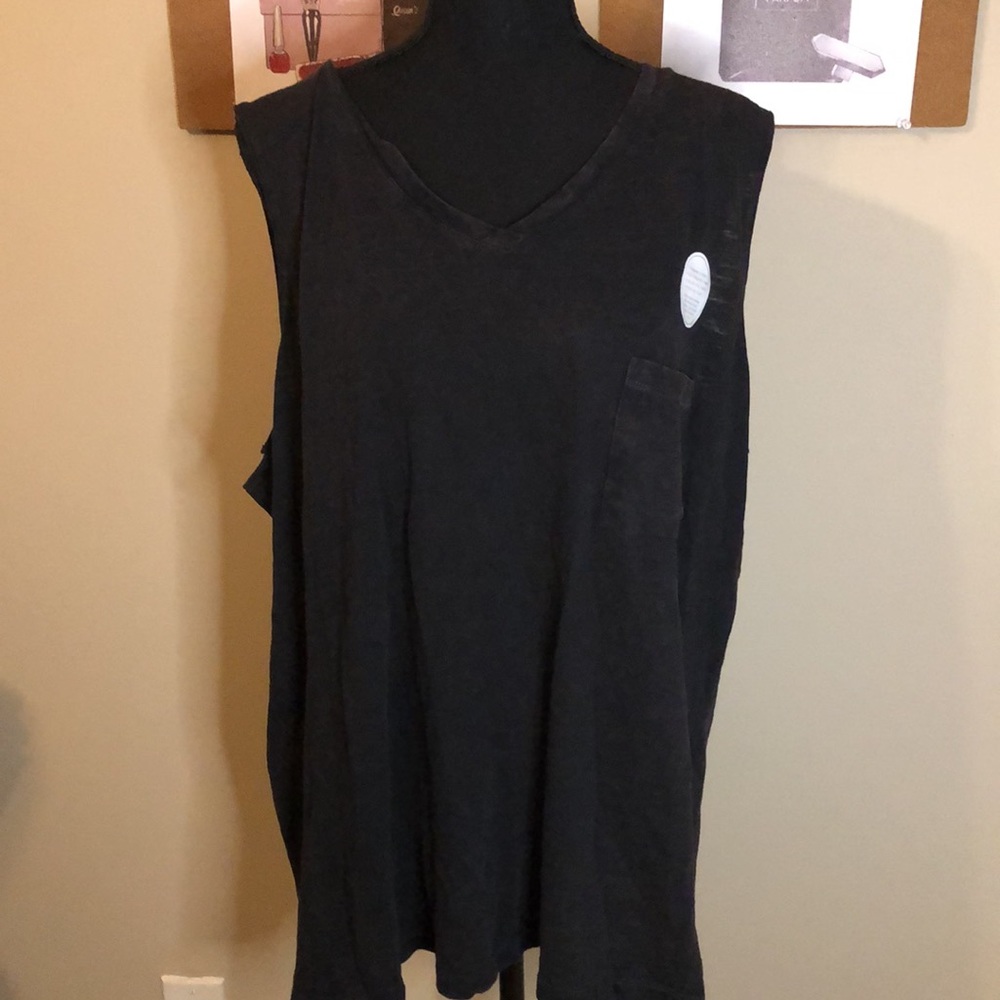 2 for $15 Time and Tru pocket tank (bundle 2 items)